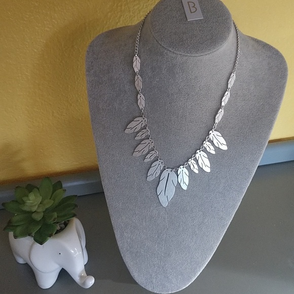 Bancroft Jewelry - Silver Feather Necklace Bancroft Jewelry - Silver Feather Necklace
